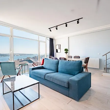 Homie - Penthouse W Bosphorus View 아파트 *